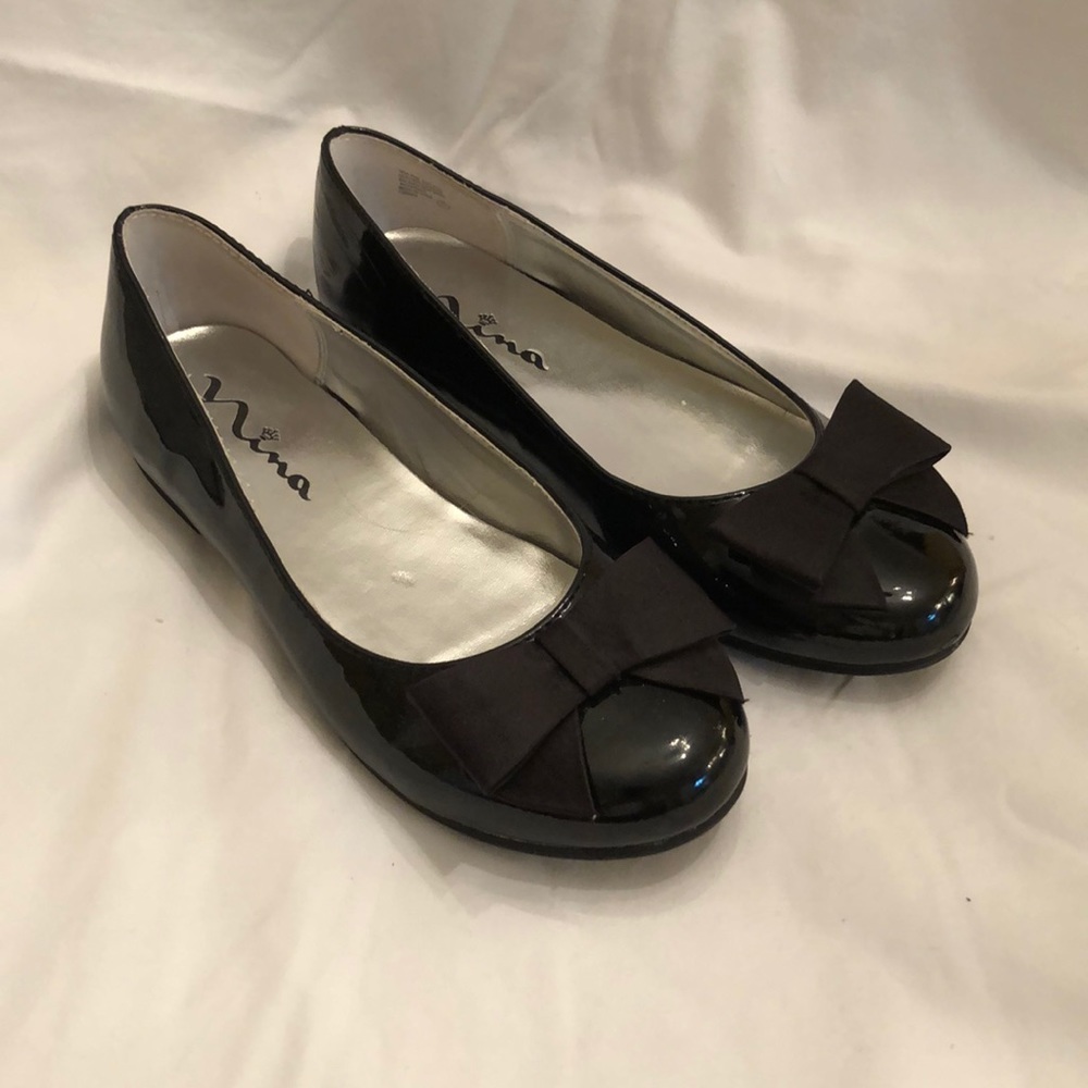 EUC Black Patent Nina Pegasus